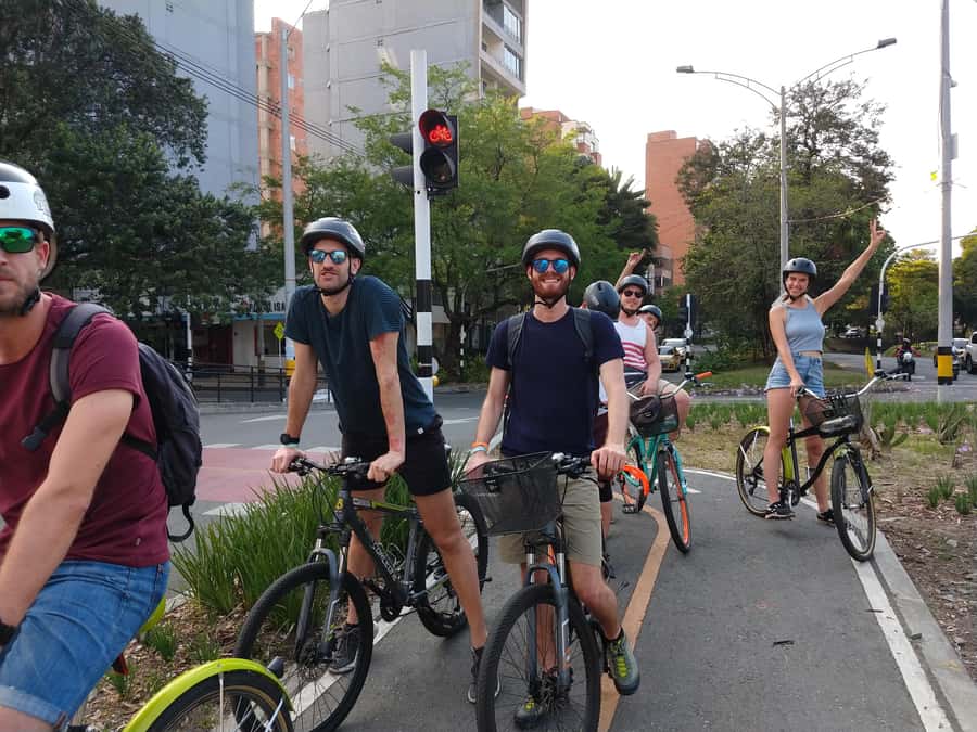 Medellín: Guided City Bike Tour - Why Medellín by Bike Feels Like the Best First Move