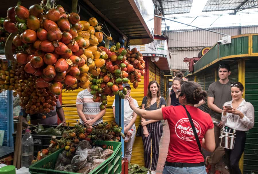 Medellín: Guided Exotic Fruits Tour - A closer look at the stops inside the market