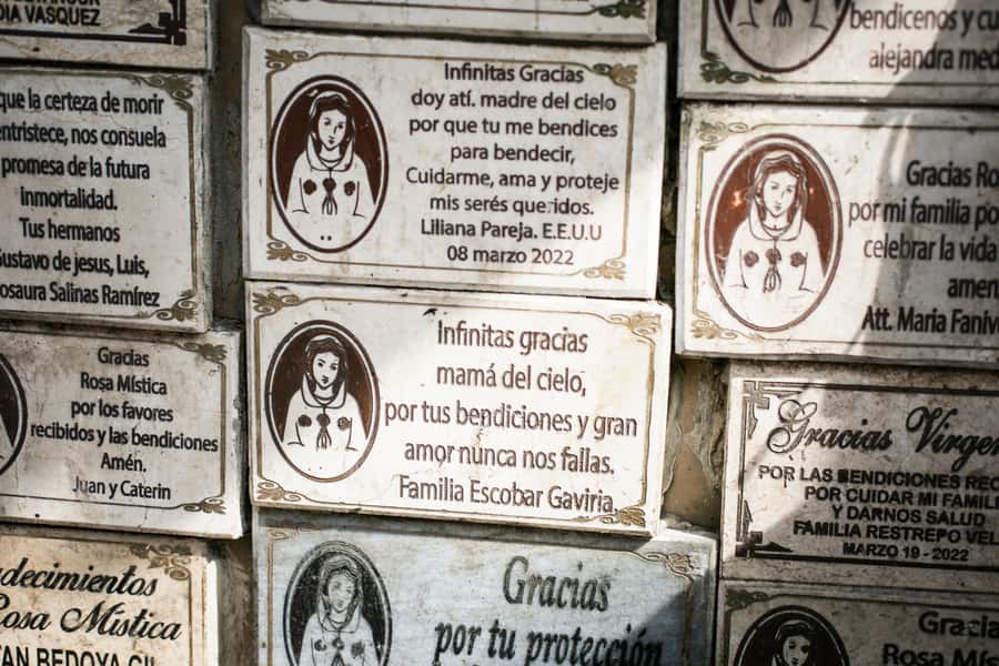Medellín: Pablo Escobar Tour with Guide and Transportation - Montesacro Cemetery, the stop that sticks