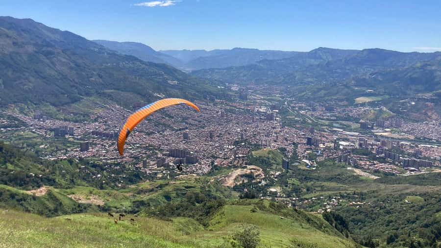 Medellín Paragliding - Go Pro Included - Key things I’d circle before booking