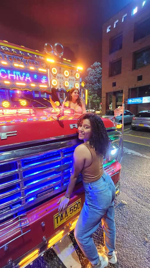 Medellin: Party Bus with DJ & Street Food Tastings - Who should book this Medellín party bus with street food