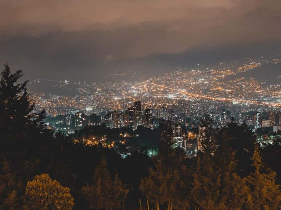 Medellín: Private Food Tour With The Best Viewpoints. - Who this tour is best for
