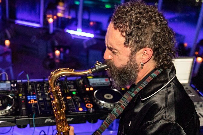 Medellin: Rooftop Bar Crawl with VIP Access & Hidden Clubs - Mosquito Rooftop for Thursday through Saturday: the panoramic breather