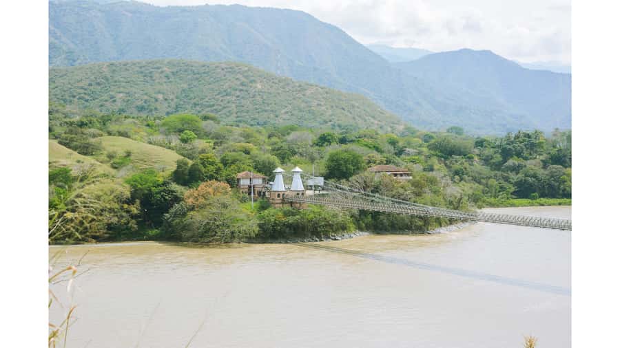Medellin: Santa Fe de Antioquia Guided Day Trip - Arriving in Santa Fe de Antioquia, the city behind the postcards