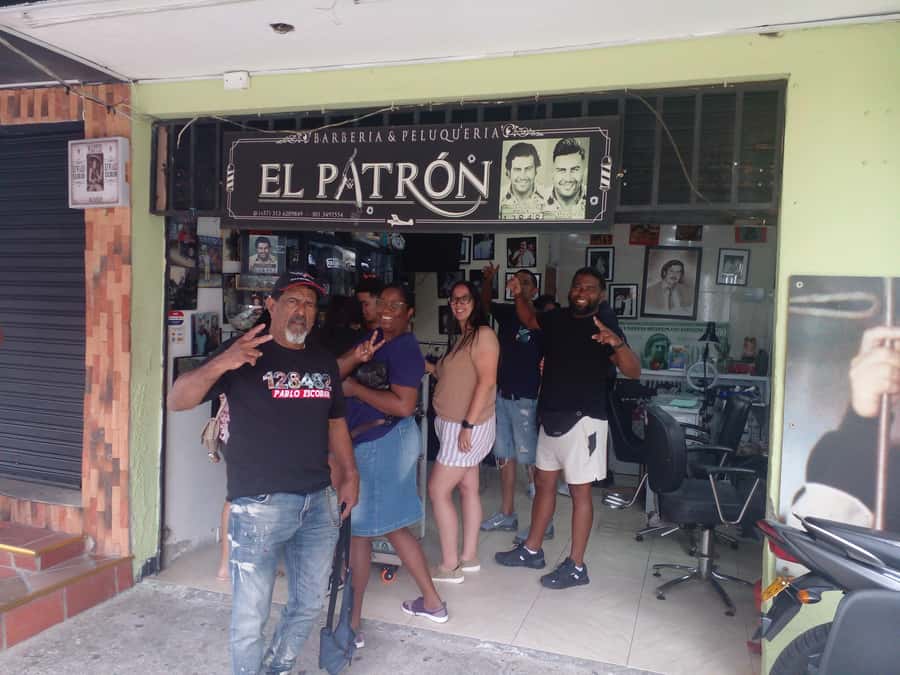 Medellin: Tour Pablo Escobar y Comuna 13 Privado - Price and Value: Is $80 Worth a Private Medellín Story Tour?