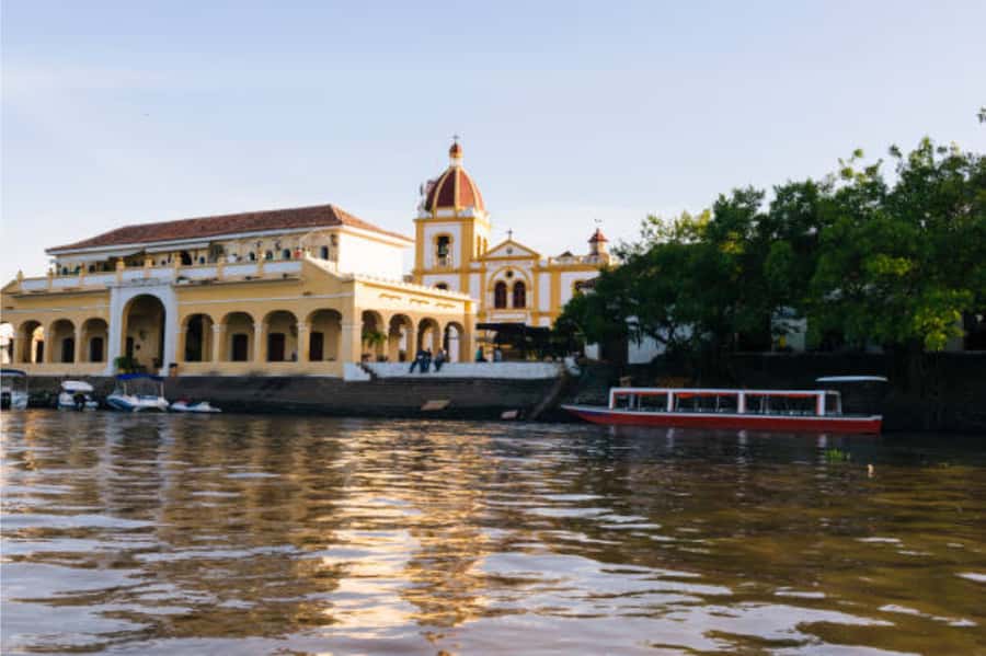 Mompox Caribbean Routes - Who This Two-Day Route Fits Best (and Who Should Rethink It)