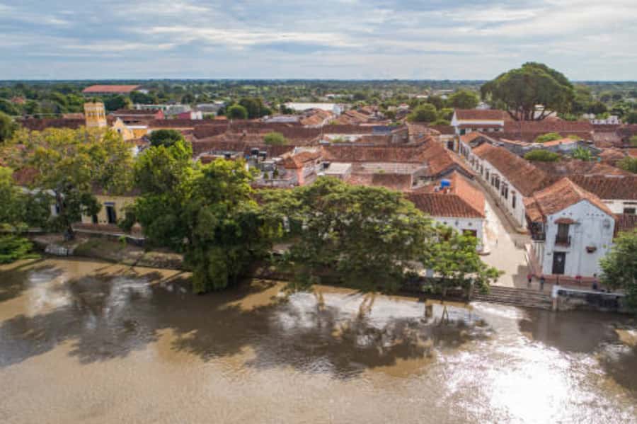 Mompox Caribbean Routes - Practical Tips: Shoes, Sunscreen, and Making the Drive Feel Easier