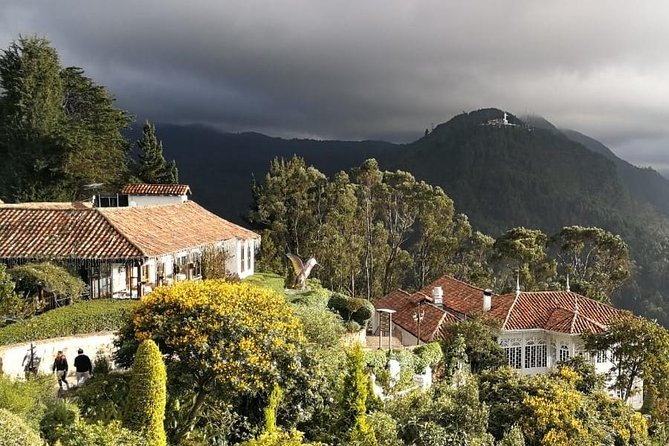 Monserrate + Candelaria Private Tour (5 Hrs.) - Pairing Monserrate with Candelaria: how the stories connect