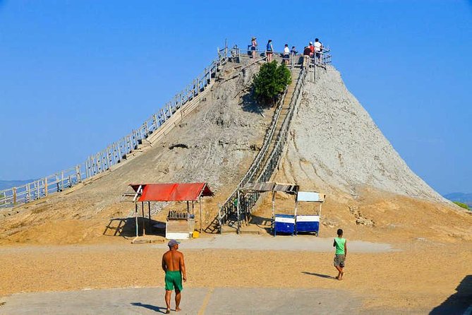 Mud Volcano and Pink Sea with Lunch Included - Getting There and Back: Early Start, Small Group, and Van Reality