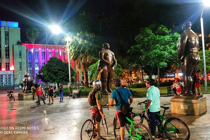 Night Bike Tour In Medellin, Typical Snacks, Beer and Spectacular Viewpoints - Conquistadores and Hidden Parks: Local Medellín, Not Just Postcards