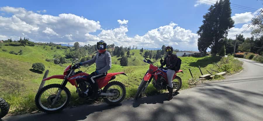 Off-road motorcycle adventure through the Medellín mountains - The safety kit and protections that actually matter on rough terrain