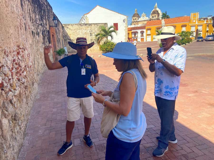 Old City Cartagena Private Tour - Colonial sites and two standout church moments: Santo Domingo and the Cathedral