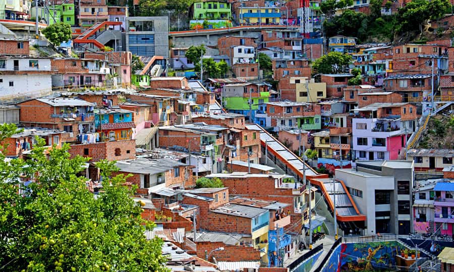 pablo, comuna 13 & cable car express tour - Key things to know before you go