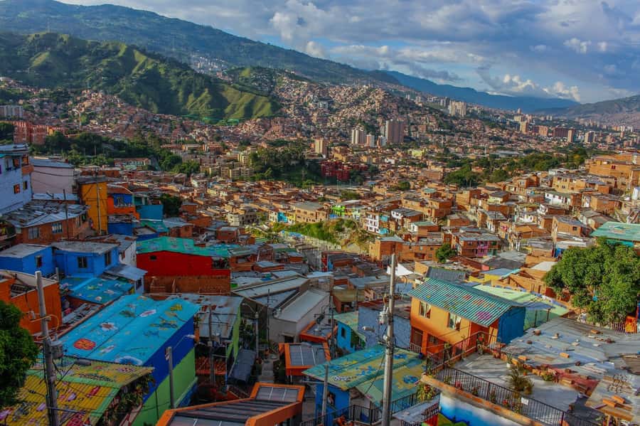 pablo, comuna 13 & cable car express tour - Getting oriented in Medellín (and Itagüí) without getting lost