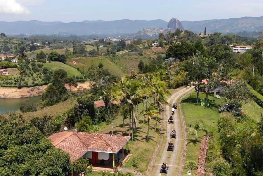 Pablo Escobar Mansion+Paintball+Boat+ATV (Private Guatape) - Who should book this private Guatapé day