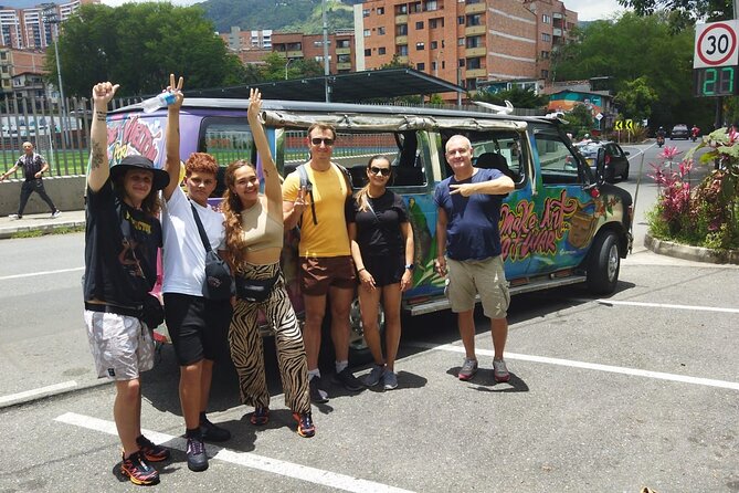 Pablo Escobar Shared Tour of Medellin - Getting oriented in El Poblado before the story starts