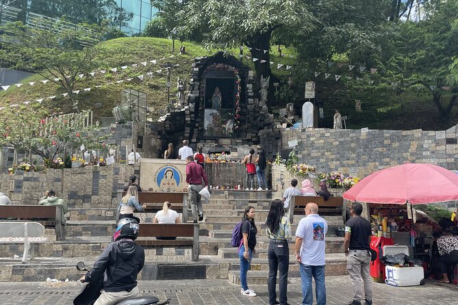 Pablo Escobar Shared Tour of Medellin - Mystic Rose viewpoints and why the tour starts with faith
