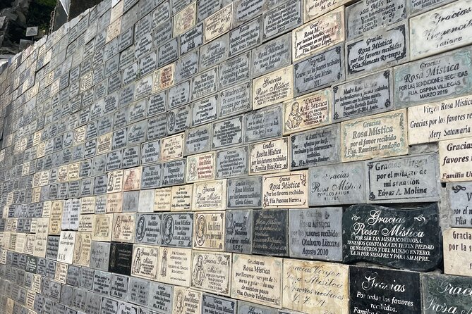 Pablo Escobar Shared Tour of Medellin - Parque Memorial Inflexion: where the buildings and the attacks overlap