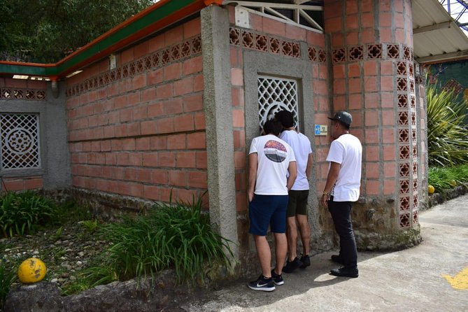 Pablo Escobar Tour : Museum, History and Beer - What private transport really buys you on the ground