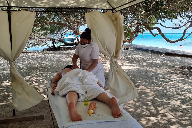 Pao Pao Beach Club Islas del Rosario Full Day Experience - Beach beds, VIP lounges, and the extra cost you should expect