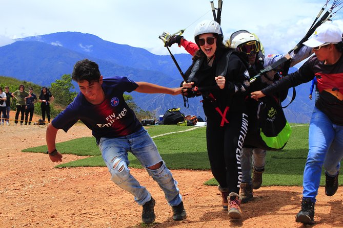 Paragliding in the grand canyon of chicamocha - Timing, weather, and how to plan the rest of your day