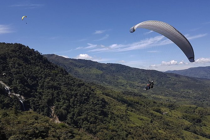 PARAGLIDING over giant waterfalls private tour (optional Guatape) from Medellin - How guides like Julian, Fabian, Diego, Esteban, and Cesar change the vibe