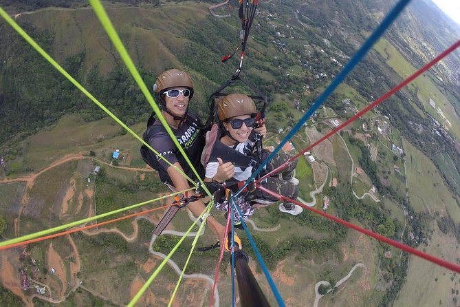 Paragliding + Wine tasting + Hacienda El Paraiso + Saint Helena - Hacienda El Paraiso: Colombian Literature, Beautiful Grounds, and a Love Story Stop