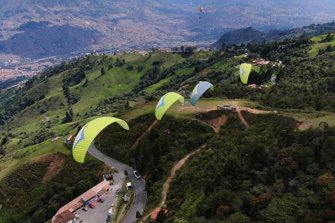 Parapente Zona De Vuelo En Medellín - Choosing Emotion, Exploration, or Expedition (and what you’ll see)