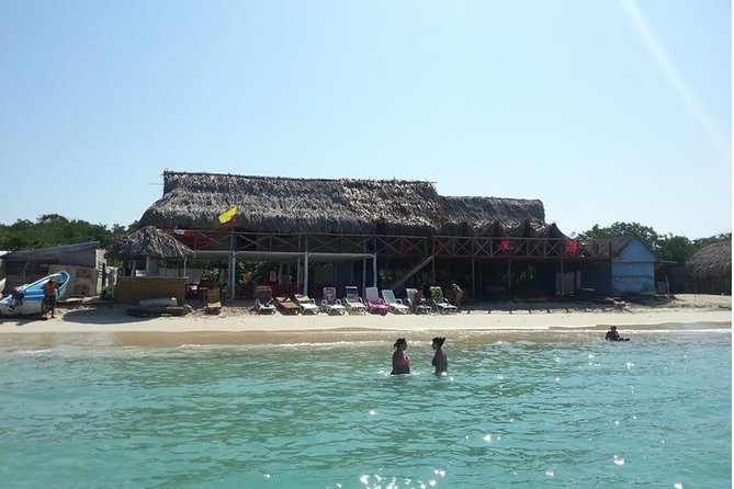Playa Blanca Barú Tour with Lunch and hotel pick up - Getting to Barú Island: the AC ride and what 7 hours really means