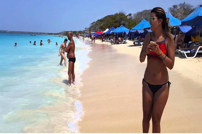 Playa Blanca Barú Tour with Lunch and hotel pick up - Playa Blanca: the included sea-bath time on White Beach