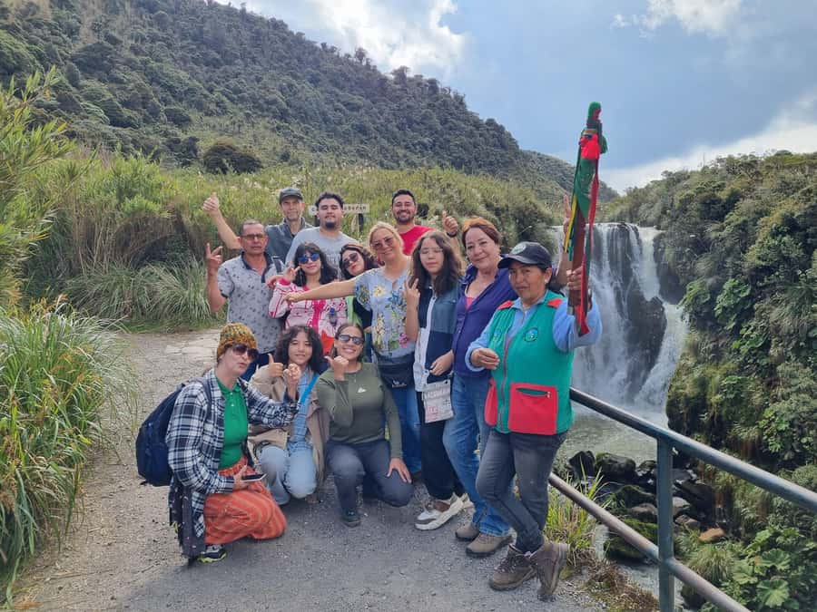 Popayan: Condor Watching in Purace + San Juan Hot Springs - Who should book this, and who should think twice