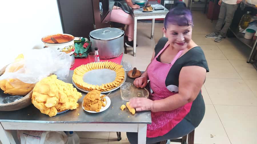 Popayán: Gastronomic Wonders and City Tour - Café Tiuspa - Peace Center: coffee with a purpose