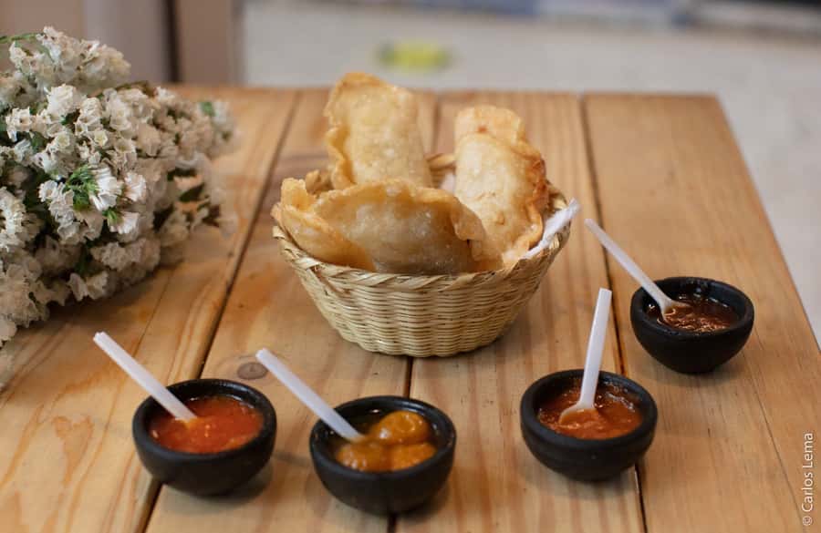 Popayán: Gastronomic Wonders and City Tour - Market tastings that actually change your day: pipián, mazamorra, carantantas