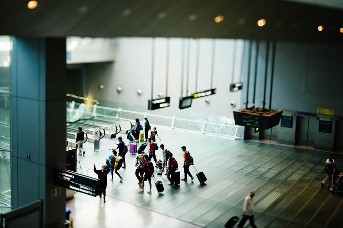Private Cartagena Hotel to Airport Transfer: Effortless Departure - Bilingual Virtual Concierge Support: Small Messages, Big Relief