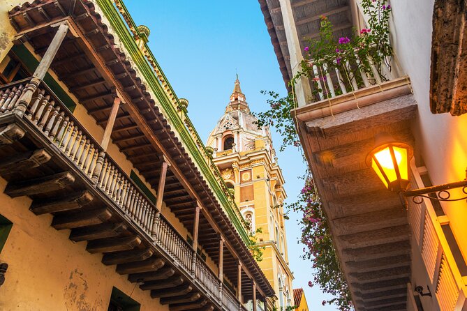 Private Cartagena Walking tour - Santo Domingo Bastion: Views, Sea Air, and a Sunset Ending