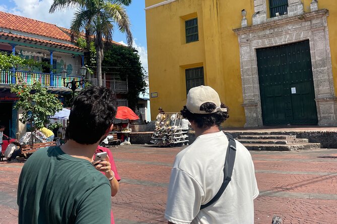 Private City Tours Cartagena Islanders Wall - Comfort, Timing, and How to Make This Tour Easier