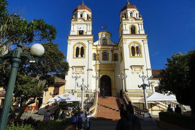 Private Day Trip to Traditional Towns Around Bogotá (9 Hrs.) - Stop One in Cota: A Quick First Look at Town Life