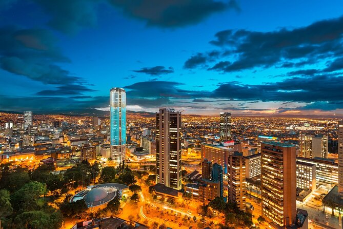 Private Driver Service in Bogota: VIP Private Chauffeur - Price and value at $29 per person in Bogotá