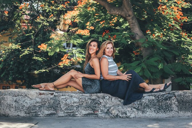 Private photo shoot in Cartagena in Spanish - Working with Sergio: why this feels like an editorial session, not a selfie sprint
