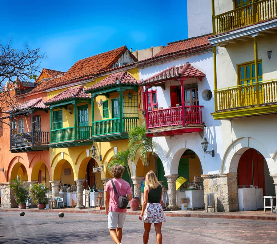 Private Street Food Tour in Walled City and Getsemani - Entering the Walled City: why a walking food tour works in Cartagena