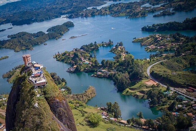 Private SUV Service to Guatapé & El Peñol - Stop 2: El Peñol Rock, 740 Stairs or Base Views