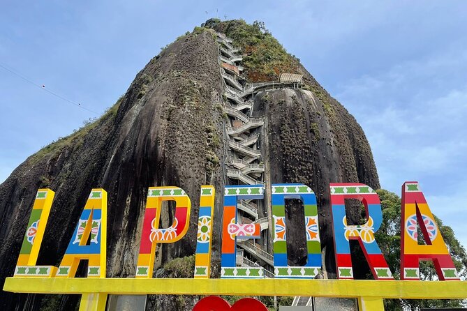 Private Tour to Guatapé and The Rock of El Peñol from Medellín! - The ride out of Medellín: tunnel views and farm-country shifts