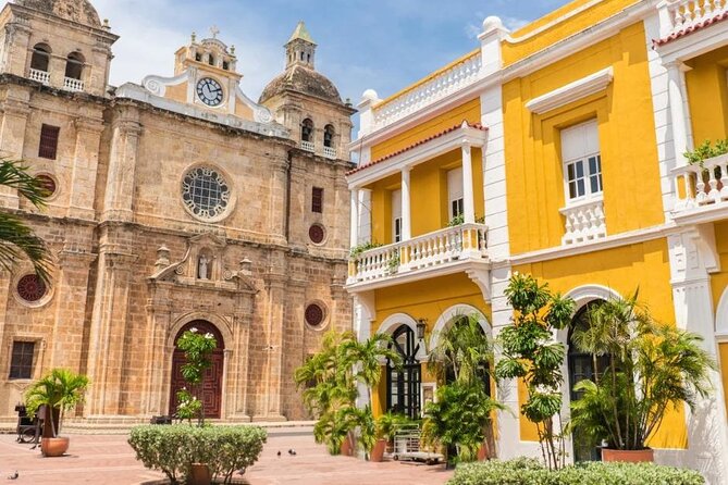 Private Transfer from Airport to Hotels in Cartagena - The 20-minute ride that gets you settled, quickly