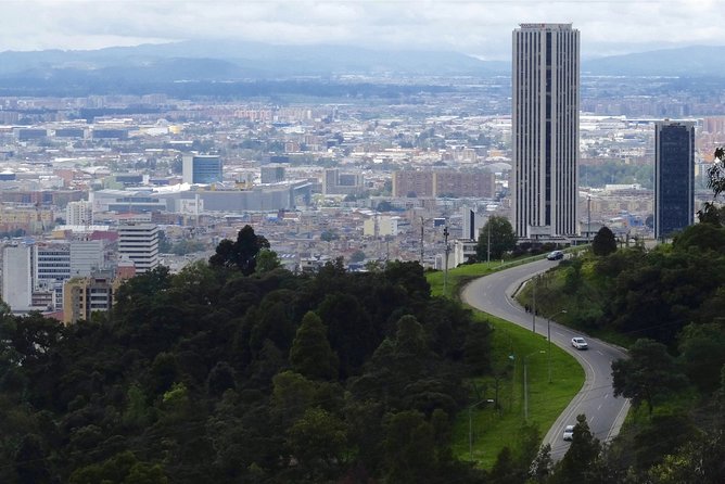 Private Transfer from Bogotá-El Dorado (BOG) Airport to Bogotá City - Private pickup from Bogotá El Dorado (BOG): the practical win