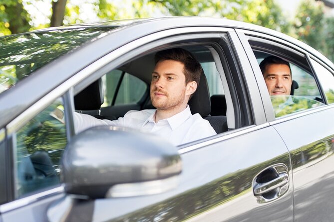 Private transfer service from or to Medellín Airport - Key things to know before you go