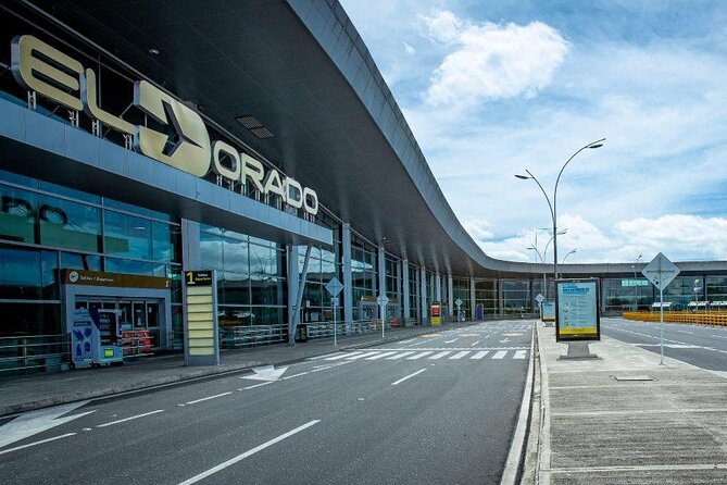 Private Transpot From/To El Dorado Airport - The Ride: Comfort, Safety, and Expert Driving