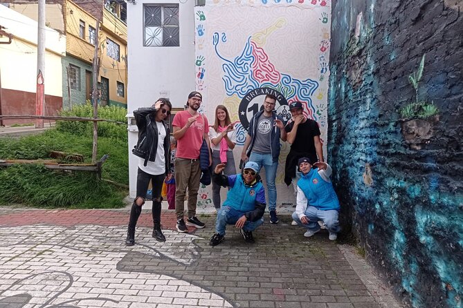 Private Urban Tour: Market, Graffiti & Tejo in Bogotá - Timing and what to pack for a street-focused day