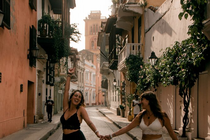 Private Walking Tour in Walled City and Getsemani Cartagena - Private walking tour in Cartagena, and why this one works