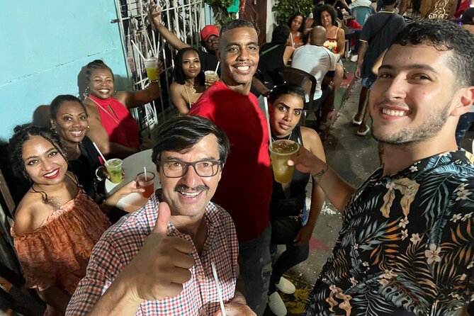 Pub Crawl Nightlife in Cartagena - Your guide and the tone of the night: Alex is a name you will hear