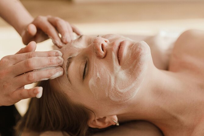 Relaxing Massage Experience in Cartagena Private Spa Session - Entering Cartagena’s Private Spa Session from San Diego